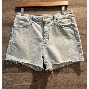 Universal Thread Vintage Midi Distressed Jean Shorts Size 8/29R